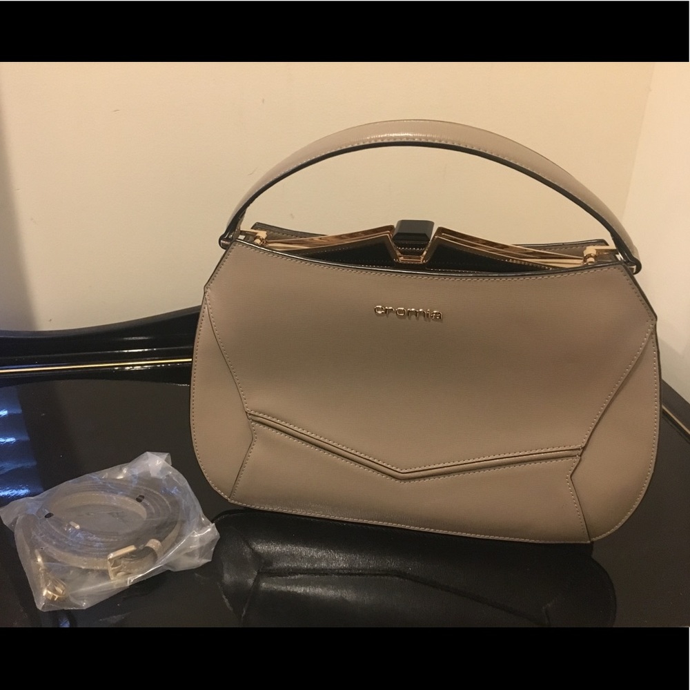 Ladies handbag